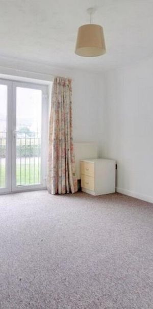 3 bedroom apartment to rent - Photo 1