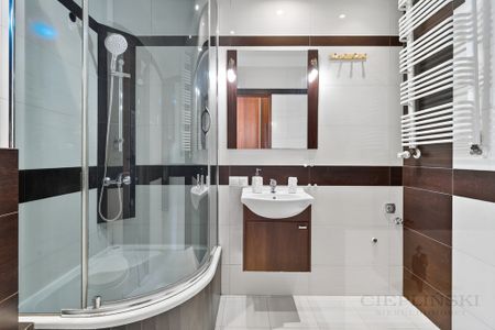 32m2 - przestronna kawalerka, dobry standard! - Photo 3