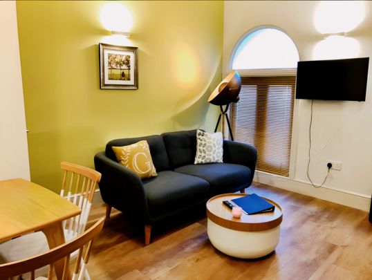 One-Bed - Photo 1