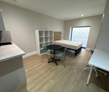 1 bedroom property to rent - Photo 5