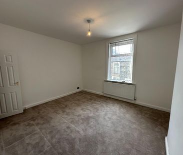 Towneley Street, Burnley - Photo 2