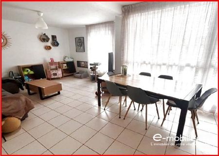 Appartement à louer, 3 pièces - Roanne 42300 - Photo 2