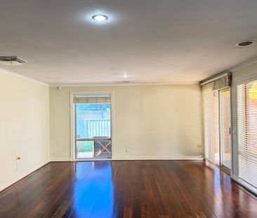Spacious Family Home with Exceptional Entertaining Area - Photo 1