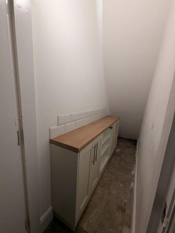 4 bedroom property to rent - Photo 2