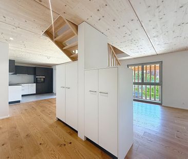 3 ½ PIÈCES - EN DUPLEX ! - Photo 3