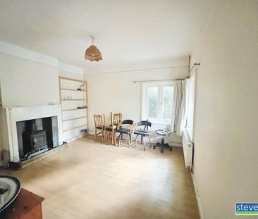 3 bedroom detached house to rent - Photo 2