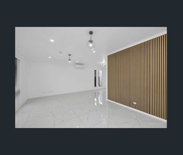 Renovated Family Home in Quiet Court Location - Photo 6