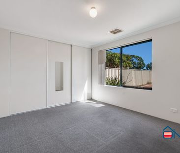 ARMADALE - 4x2 - PRIVATE REAR VILLA - Photo 5