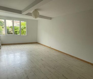 T2 POITIERS – 65.03 m² - Photo 4