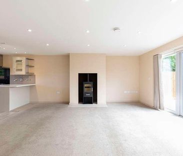 Springfield, Tewkesbury Road, Cheltenham, GL51 - Photo 4
