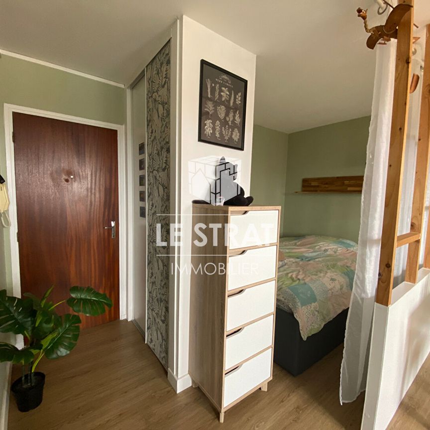 Location Appartement 1 pièce 29m² - Photo 1