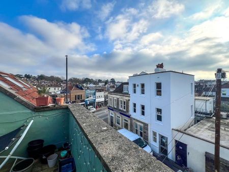 1 bedroom in a house share to rent - Photo 4