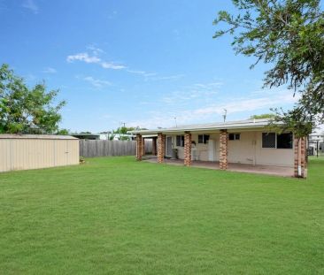 Family Home with Shed - Photo 6