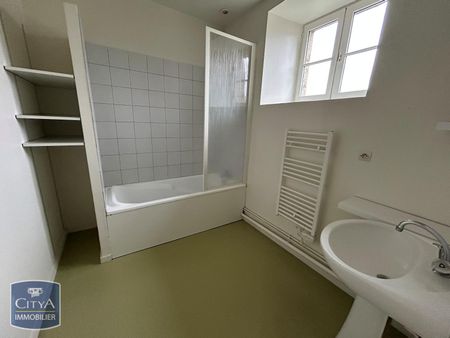 Location Appartement 4 pièces 71m² ALENCON 61000 - Photo 4