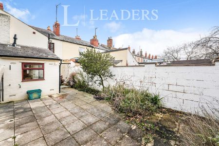 2 bedroom house to rent Park Street, GL50 - Photo 5