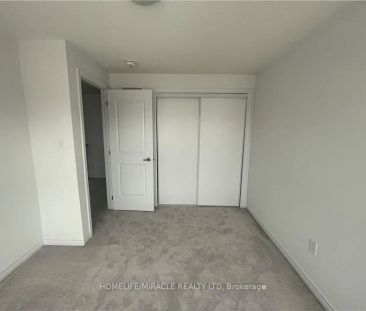 111 Molozzi Street - Photo 3