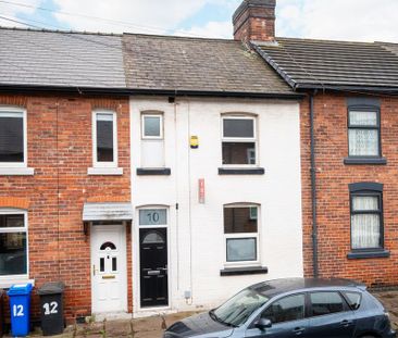 4 bedroom terraced house to rent - Photo 2