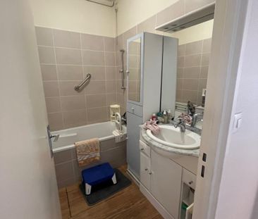 T3 66m2 CENTRE VILLE - Photo 4