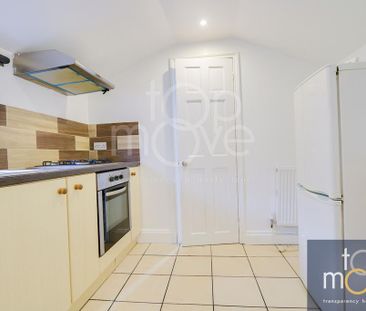 Studio to rent - Photo 6