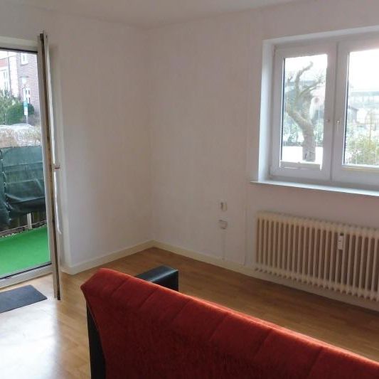 Preetz: Zentrale 3-Zimmer-Wohnung mit Garten! - Photo 1