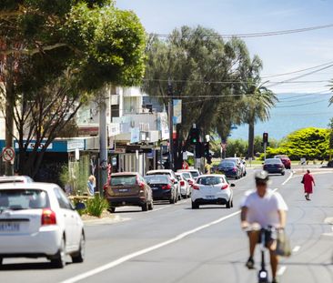 PRIME BAYSIDE LIVING IN THE HEART OF SANDRINGHAM - Photo 5