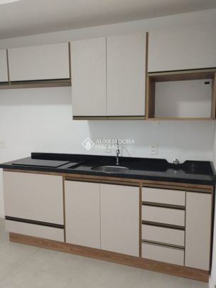 Studio com 1 quarto e 35m² para alugar em Teresópolis, Porto Alegre. - Foto 1
