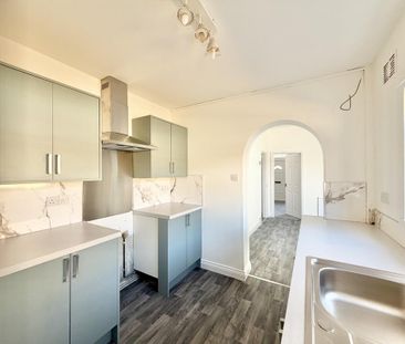 2 bedroom terraced house to rent - Photo 6