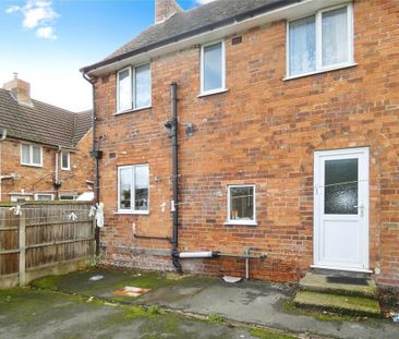 3 bedroom terraced house to rent - Photo 2
