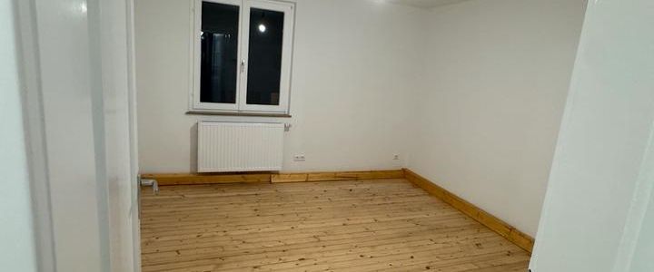 Bad Cannstatt 4 Zimmer Wohnung 70374 - Foto 1