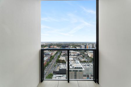 2807/6 Penaluna Place, Adelaide SA 5000 - Apartment For Rent - $600 | Domain - Photo 2