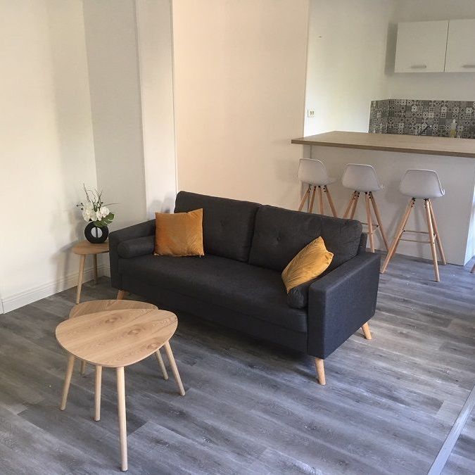 CHAMBRE EN COLOCATION AVEC SALLE DE DOUCHE ET TOILETTES PRIVES PROCHE IUT/ INSET/ (ELISA ET LYCEE HENRI MARTIN A 8 MIN EN BUS) - Photo 1