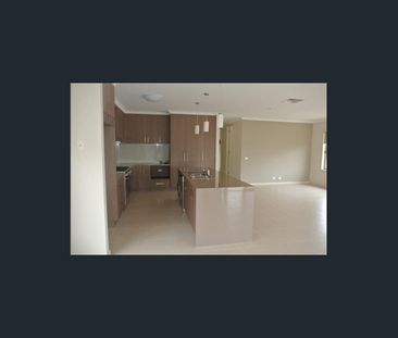 EXECUTIVE HOME ACROSS FROM RESERVE! - Photo 6