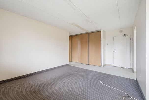 For Lease - 19 Manchester Avenue Unit# 101, St. Catharines, Ontario - Photo 1