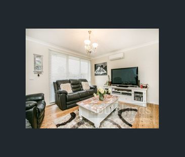 3 BEDROOM HOME SOUTH PENRITH - Photo 1