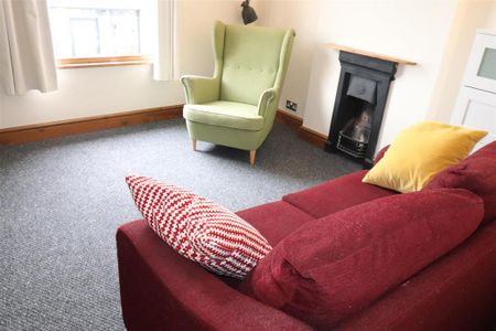 3 bedroom house share to rent - Photo 4