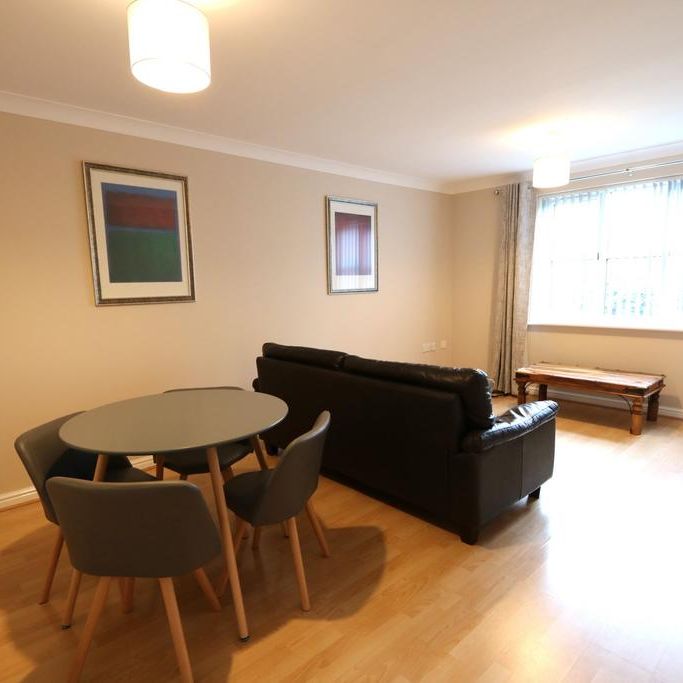 2 bedroom flat to rent - Photo 1