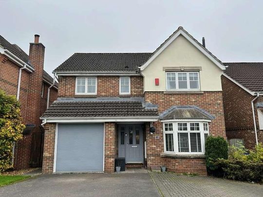 Willoughby Close, Westbury, BA13 - Photo 1