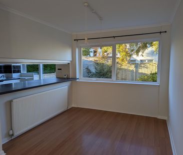 Buckstone Loan, Edinburgh (Ref: 00000198) - Photo 4