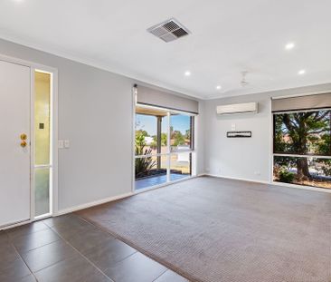 Beautifully Presented Family Home in a Quiet Court - Photo 1