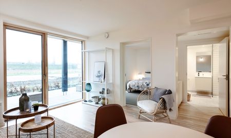 Moderne bolig med tre værelser og privat terrasse. Skræddersyet til dig over 50 år uden hjemmeboende børn - Photo 2