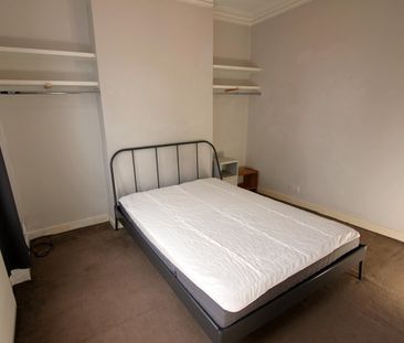 2 Bed Flat, Kingswood Road, SW2 - Photo 3