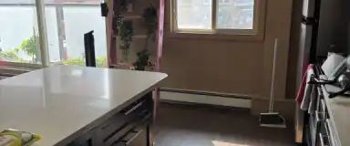 Lease Takeover Available IMMEDIATELY for 1 Bedroom Apartment | 207 - 515 23 Avenue Southwest, Calgary - Photo 1