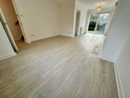 Bowland Rise, New Milton - Photo 1