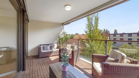 3½ Zimmer-Wohnung in Zürich - Kreis 11 Seebach, möbliert, auf Zeit - Photo 2