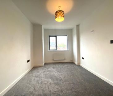 3 bedroom semi-detached house to rent - Photo 5