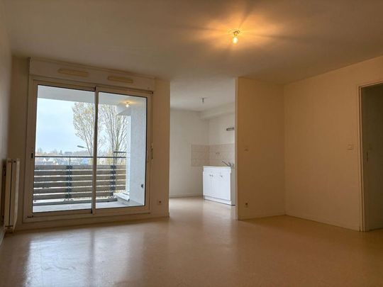 Location Appartement 3 pièce(s) de 62.74 m2 - Photo 1