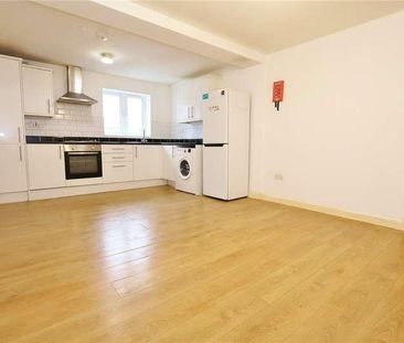 Chapel Street, Woking, Surrey, GU21 - Photo 4