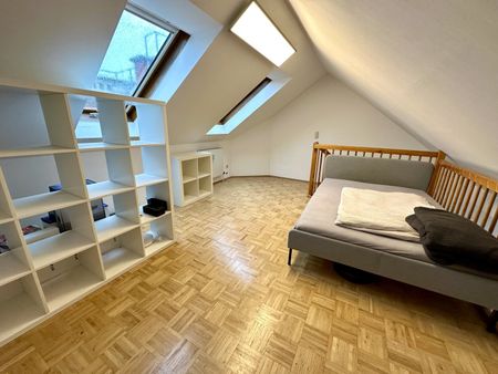 Charmante Maisonette-Wohnung in einem Jugendstilhaus im Grazer Bestbezirk St. Leonhard in unmittelbarere Nähe der LKH Graz, KF-Universität sowie der Kunstuniversität - Photo 3