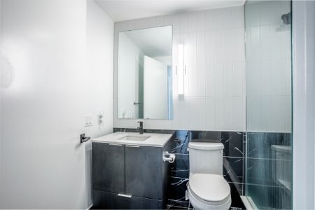 For Lease - 327 King Street Unit# 4102, Toronto, Ontario - Photo 4