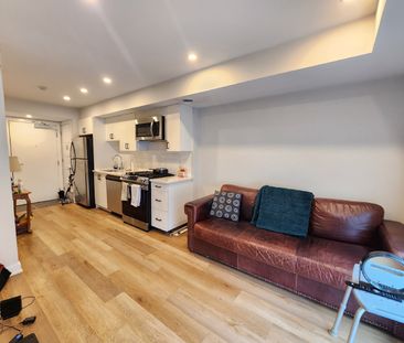 689 Churchill Avenue North - 103 - Photo 3